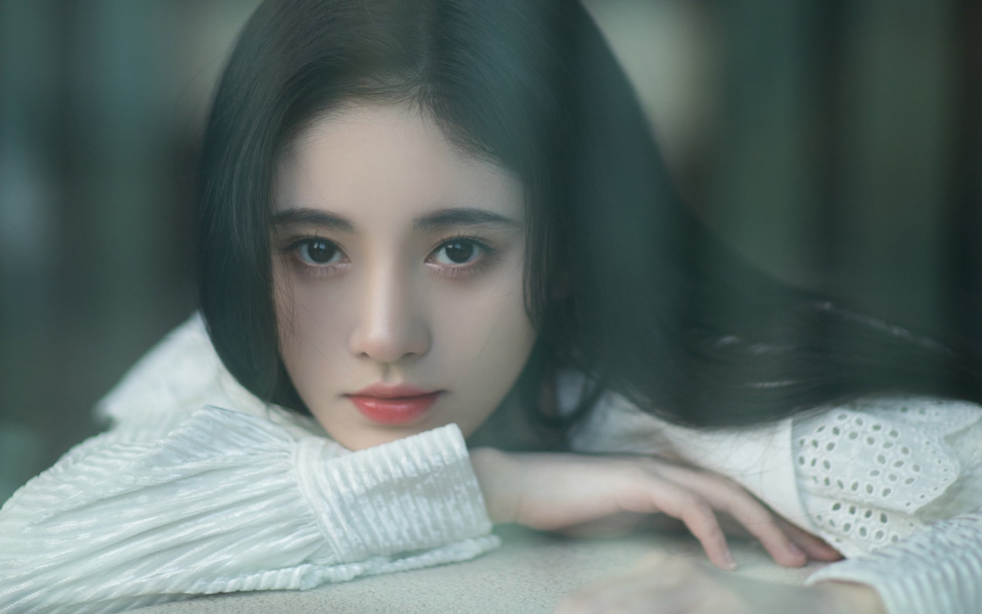 联盟是否应设立多语种比赛直播平台,英雄联盟职业联赛开语音吗